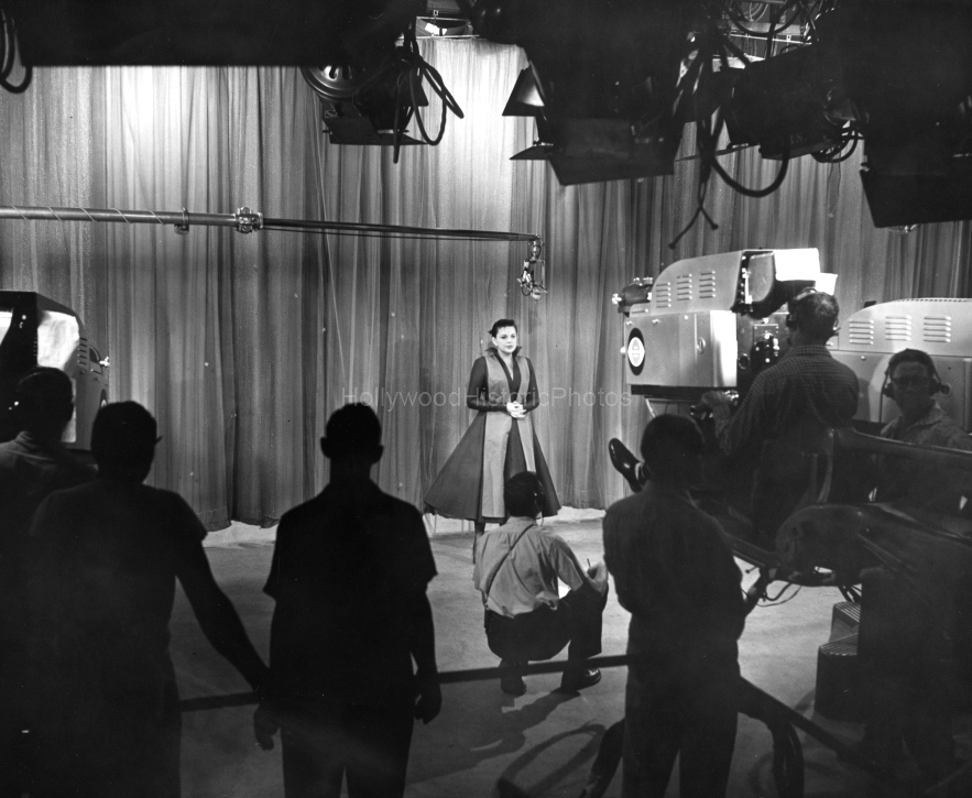 Ford Star Jubilee Show 1955 With Judy Garland wm.jpg